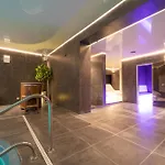 Aqua Maria 4*