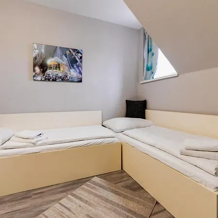 Aqua Maria Pensión Velaty