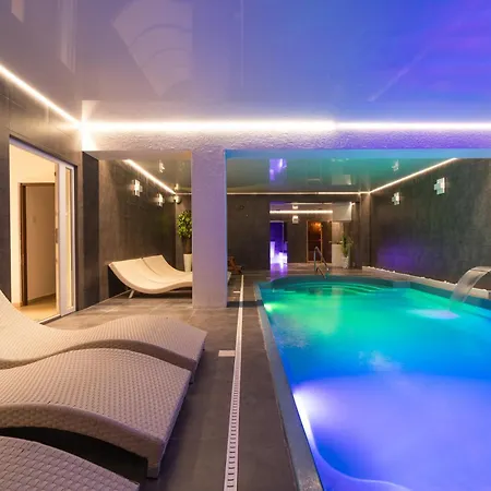 Aqua Maria Pensión 4*