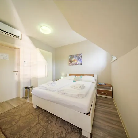 Casa de hóspedes Aqua Maria 4*